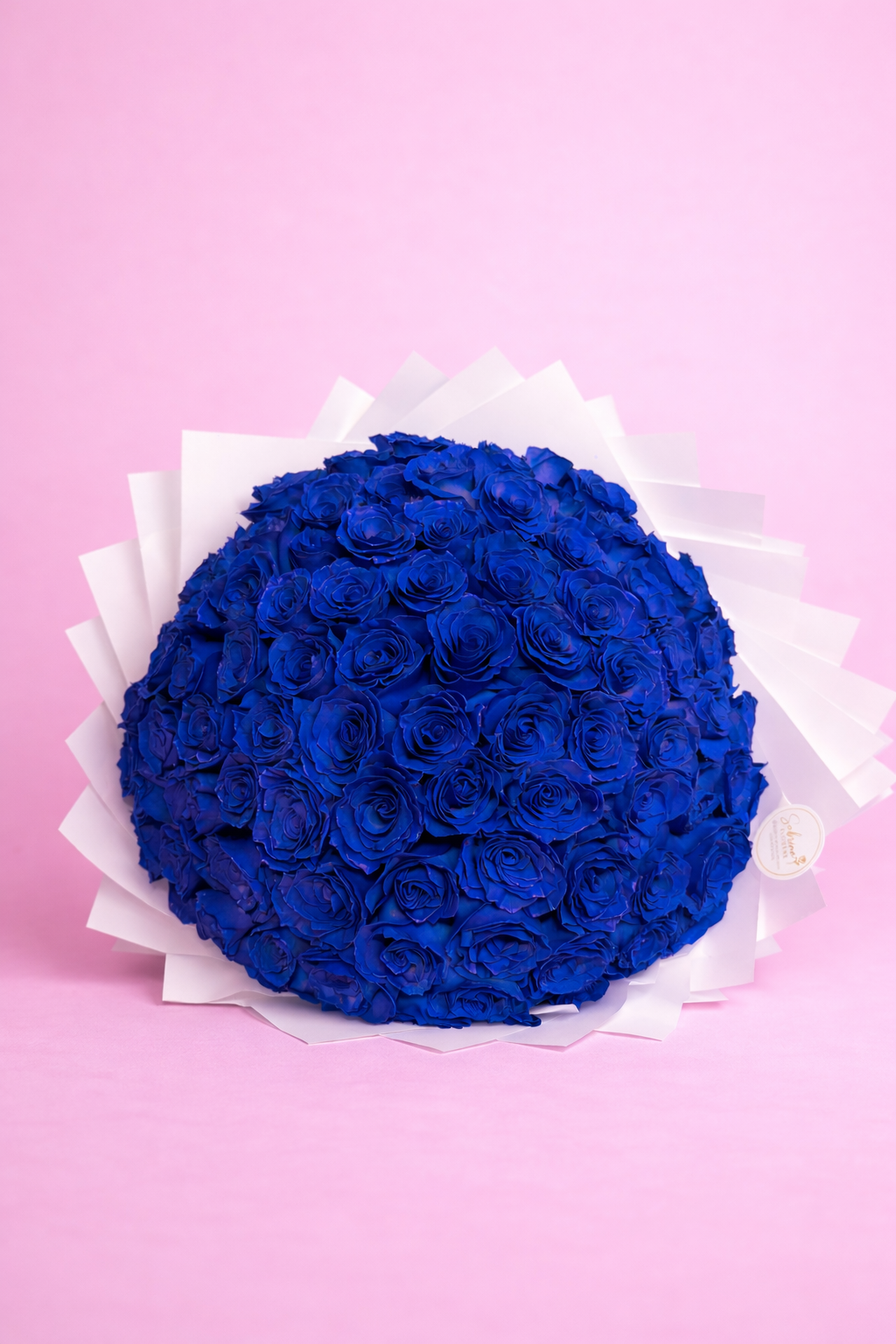 Imperial Blue Bouquet – 100 Premium Roses